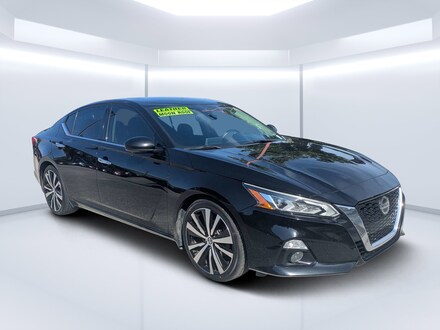 2019 Nissan Altima 2.5 Platinum Sedan