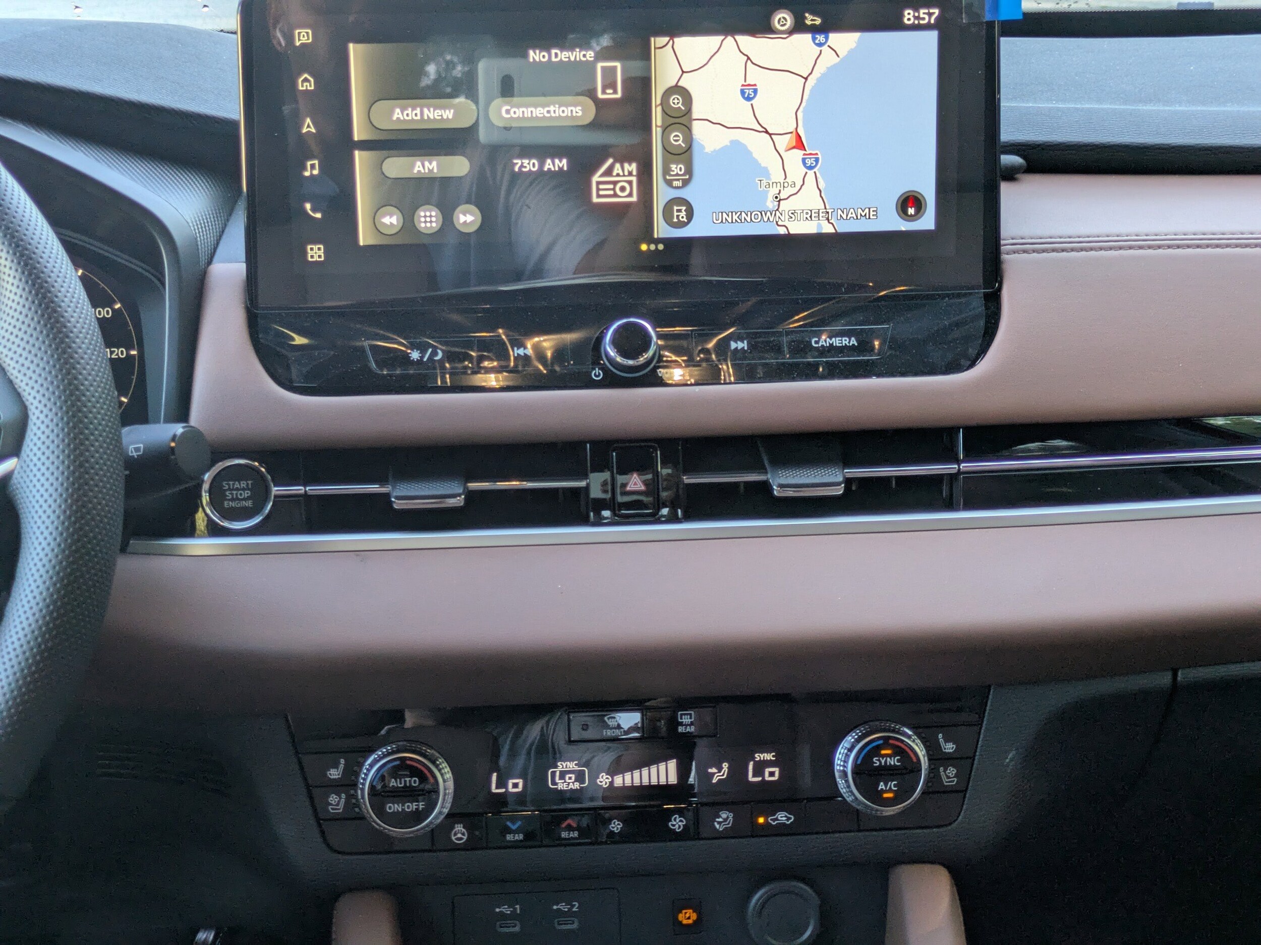 2025 Mitsubishi Outlander SEL - Photo 18