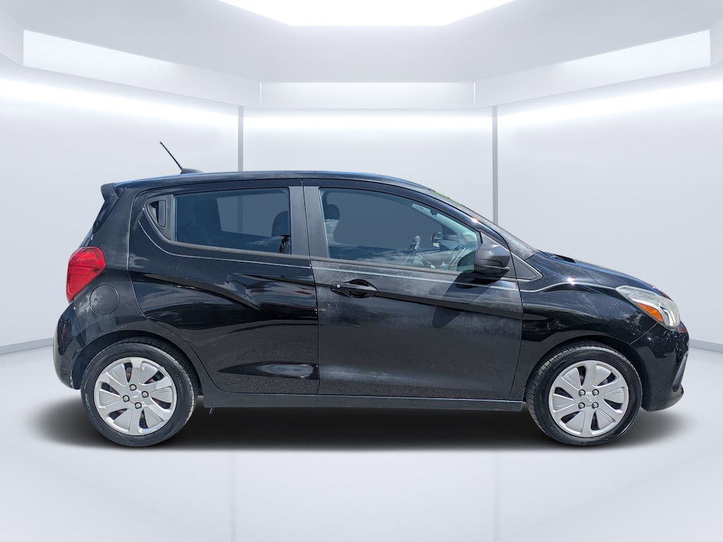 Used 2017 Chevrolet Spark LS CVT Hatchback