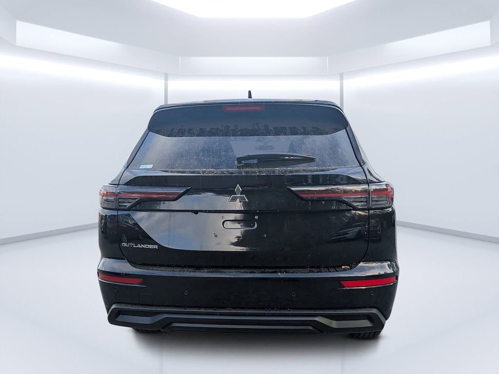 New 2026 Mitsubishi Outlander ES SUV