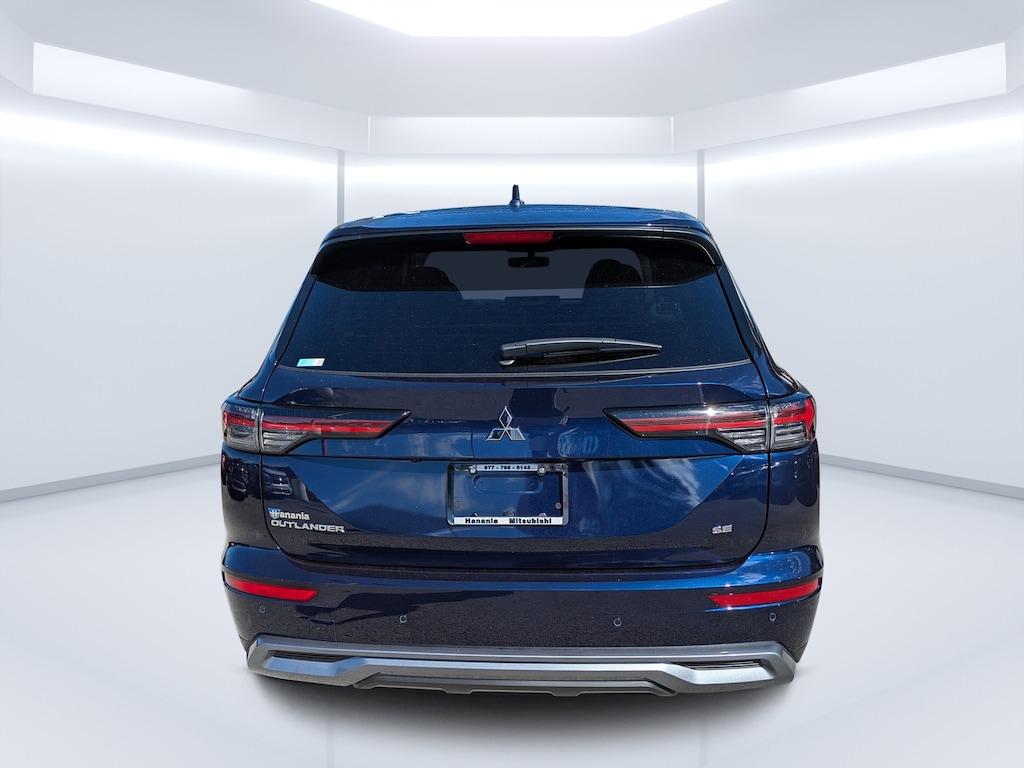 New 2025 Mitsubishi Outlander SE SUV