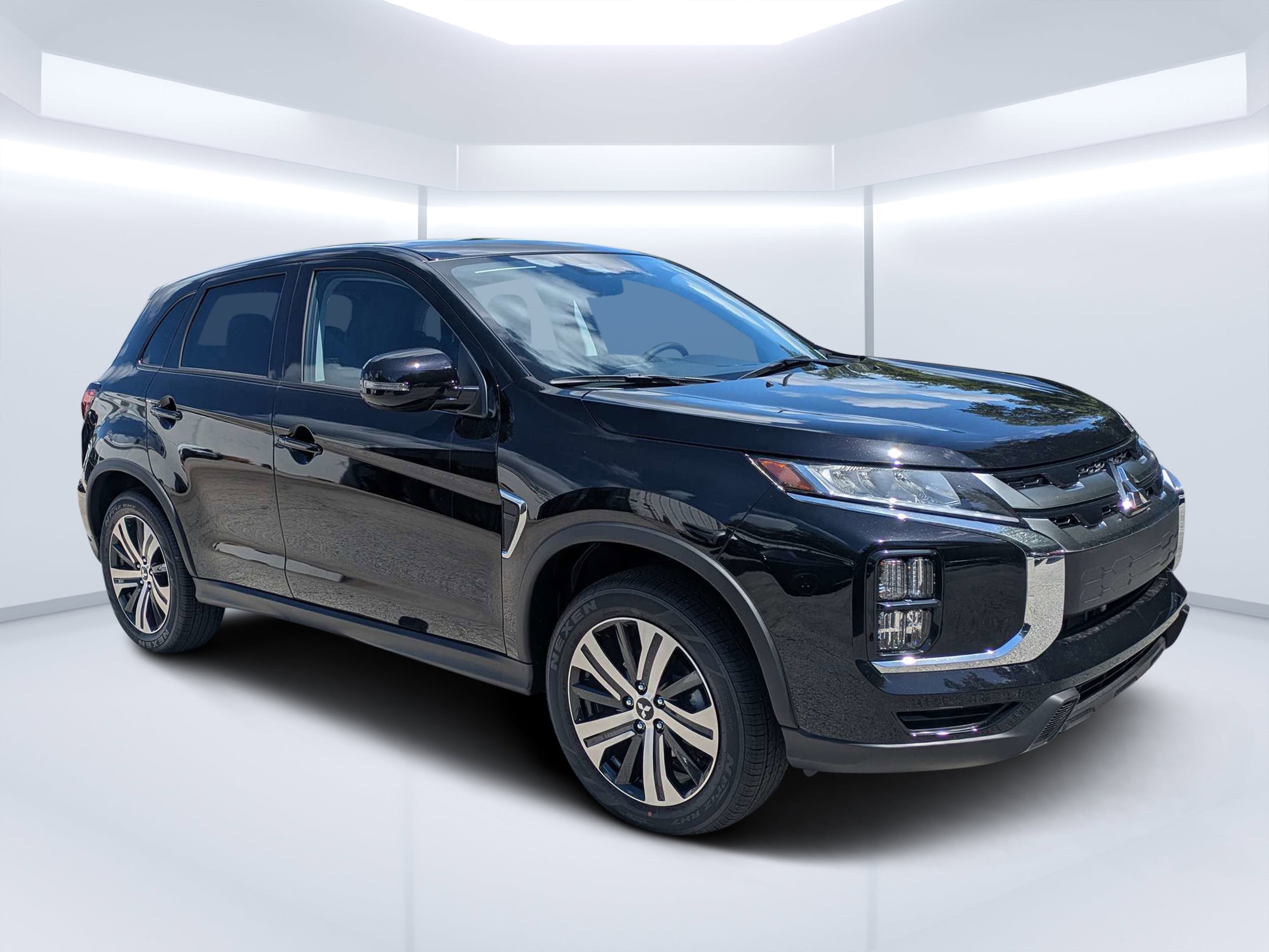 2026 Mitsubishi Outlander Sport 2.0 SE AWC CVT's photo