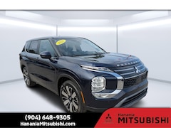 2025 Mitsubishi Outlander SE SUV