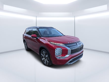 2025 Mitsubishi Outlander SEL SUV