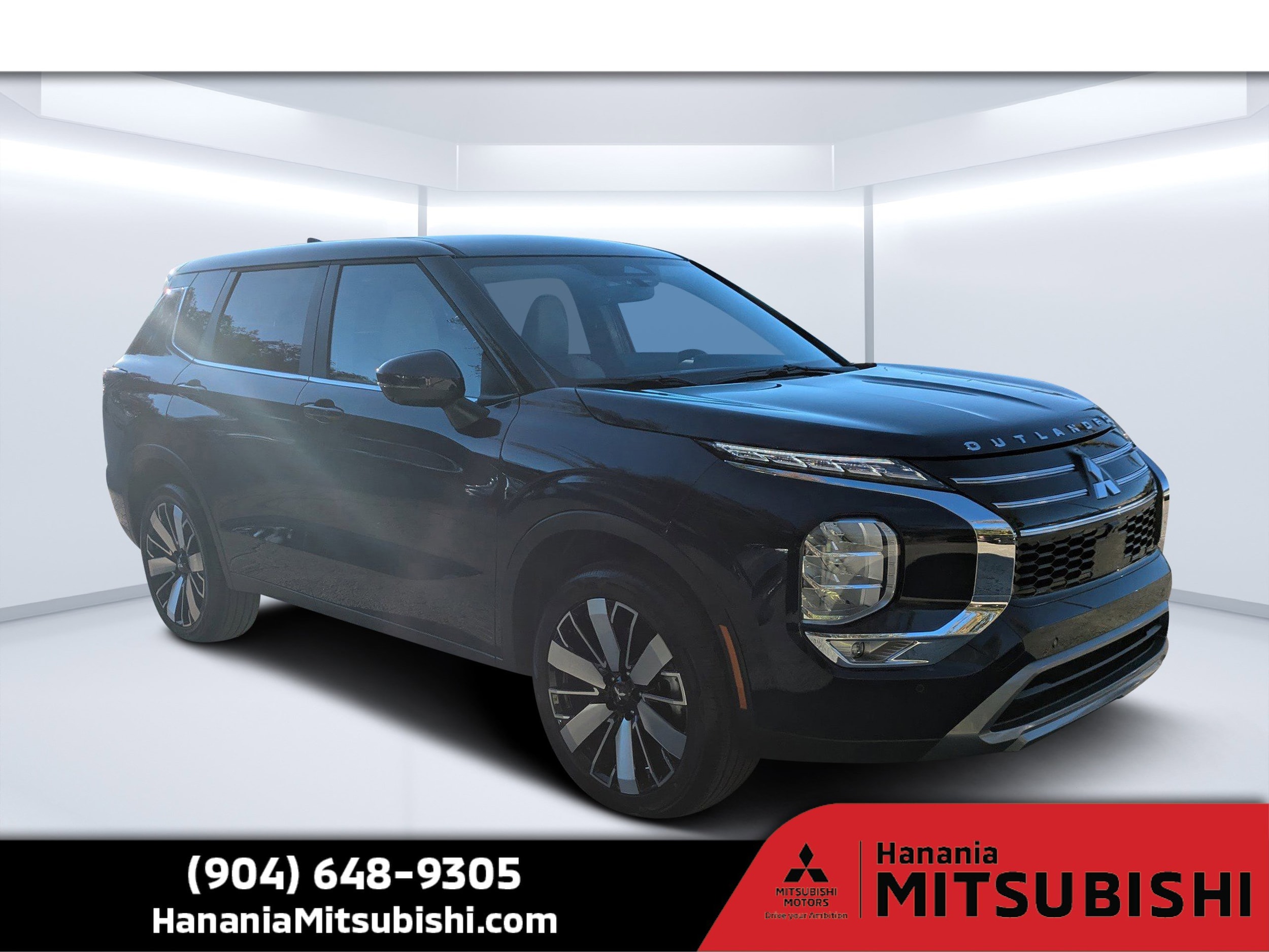 2025 Mitsubishi Outlander SE's photo