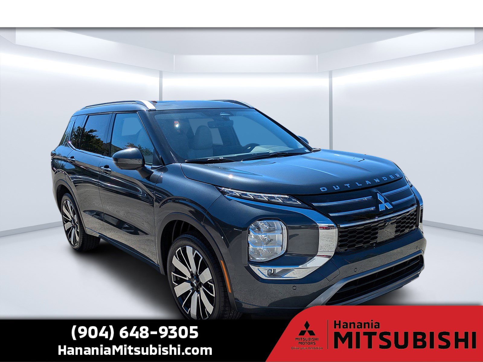 2025 Mitsubishi Outlander SEL's photo