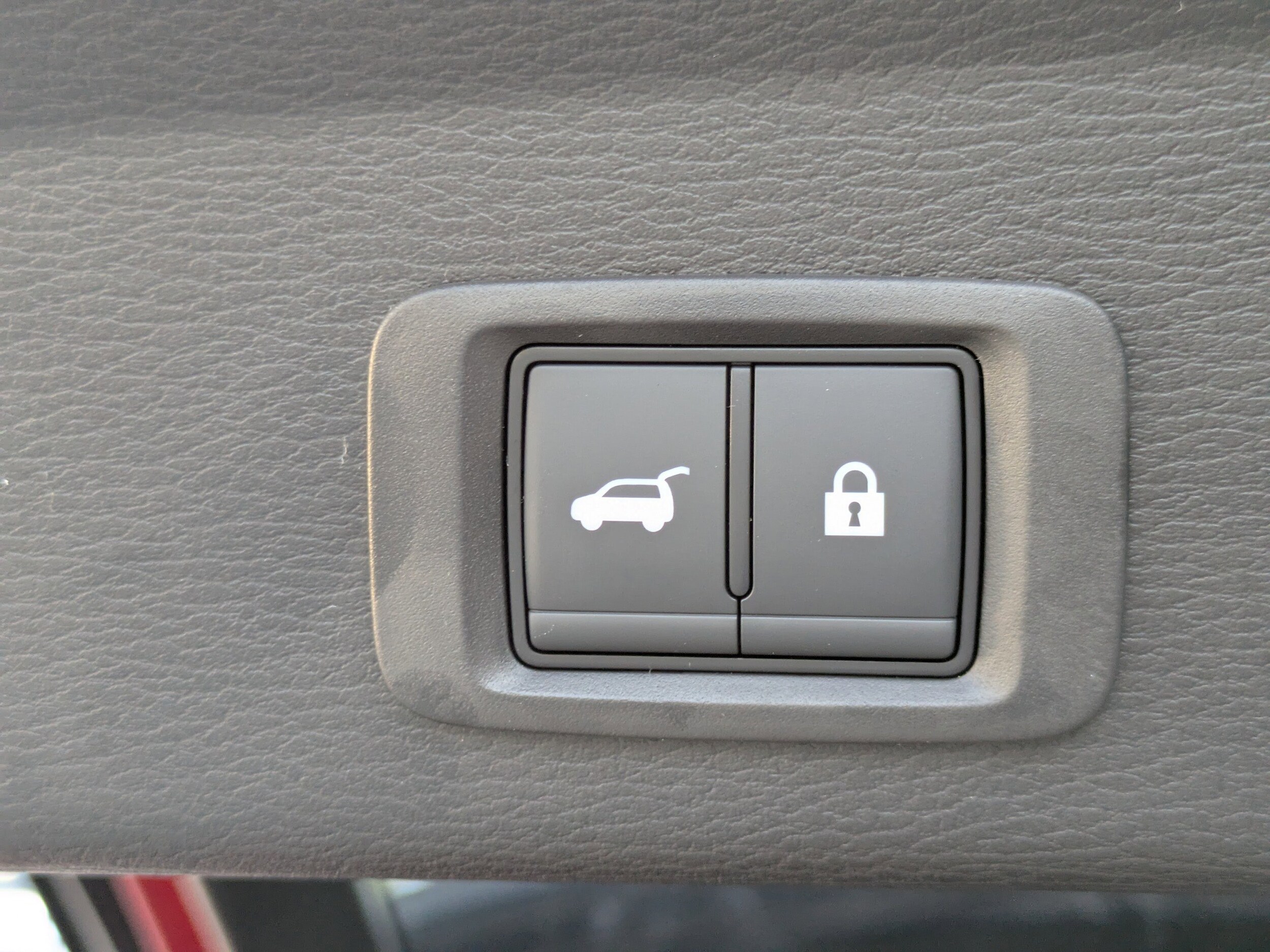 2025 Mitsubishi Outlander SEL - Photo 13