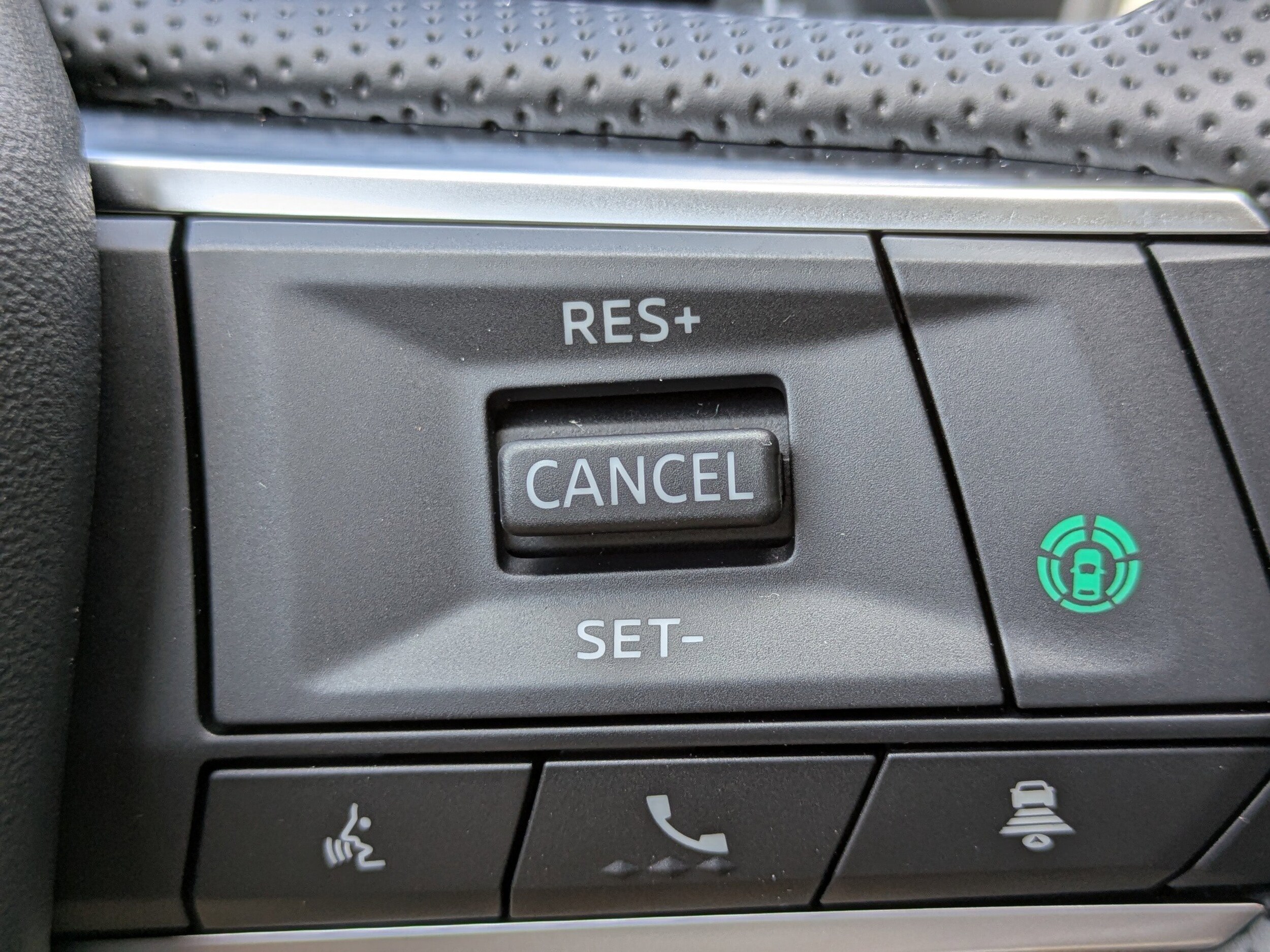 2025 Mitsubishi Outlander SE - Photo 26