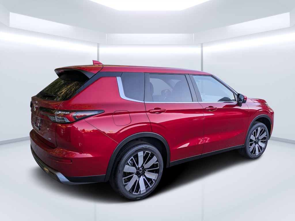 New 2025 Mitsubishi Outlander SE SUV