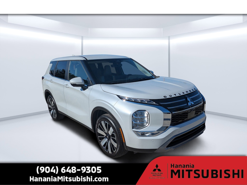 New 2025 Mitsubishi Outlander SE SUV