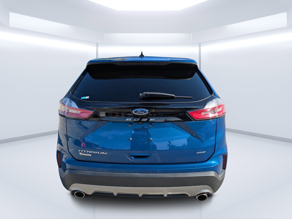 Used 2022 Ford Edge Titanium SUV
