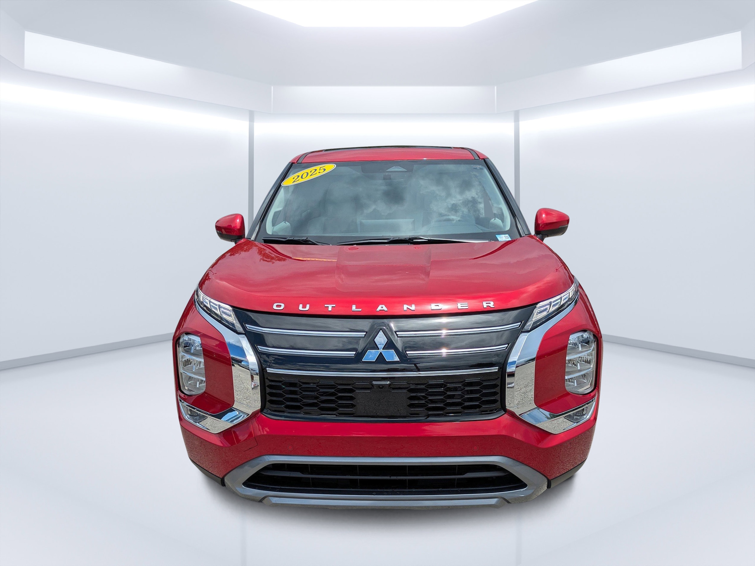 2025 Mitsubishi Outlander SE - Photo 8