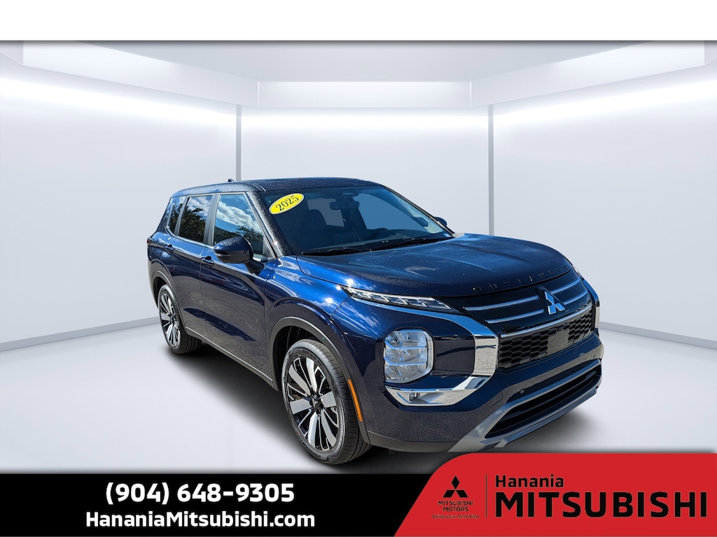 New 2025 Mitsubishi Outlander SE SUV