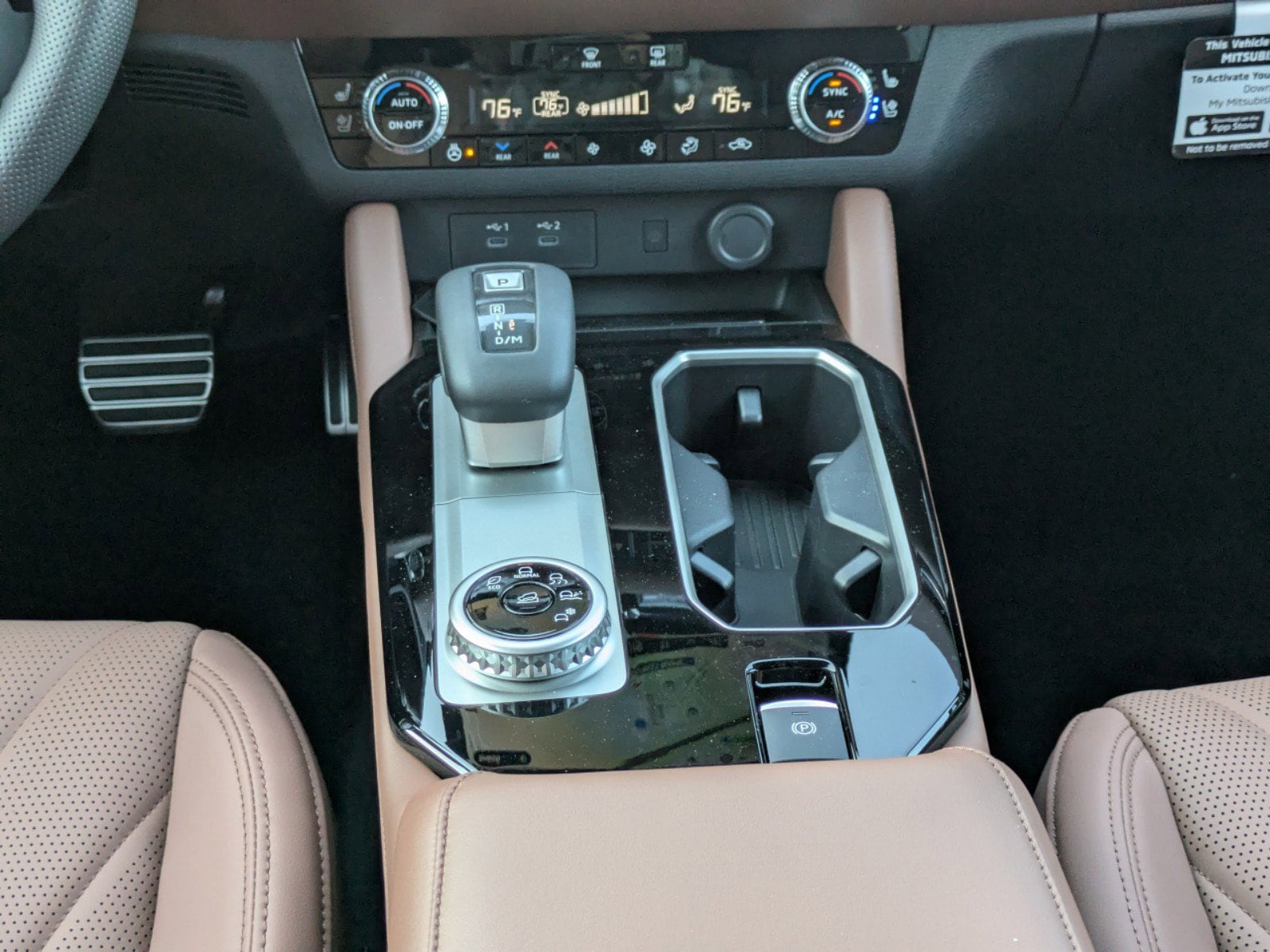 2025 Mitsubishi Outlander SEL - Photo 20