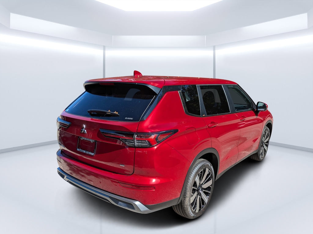 New 2025 Mitsubishi Outlander SE SUV