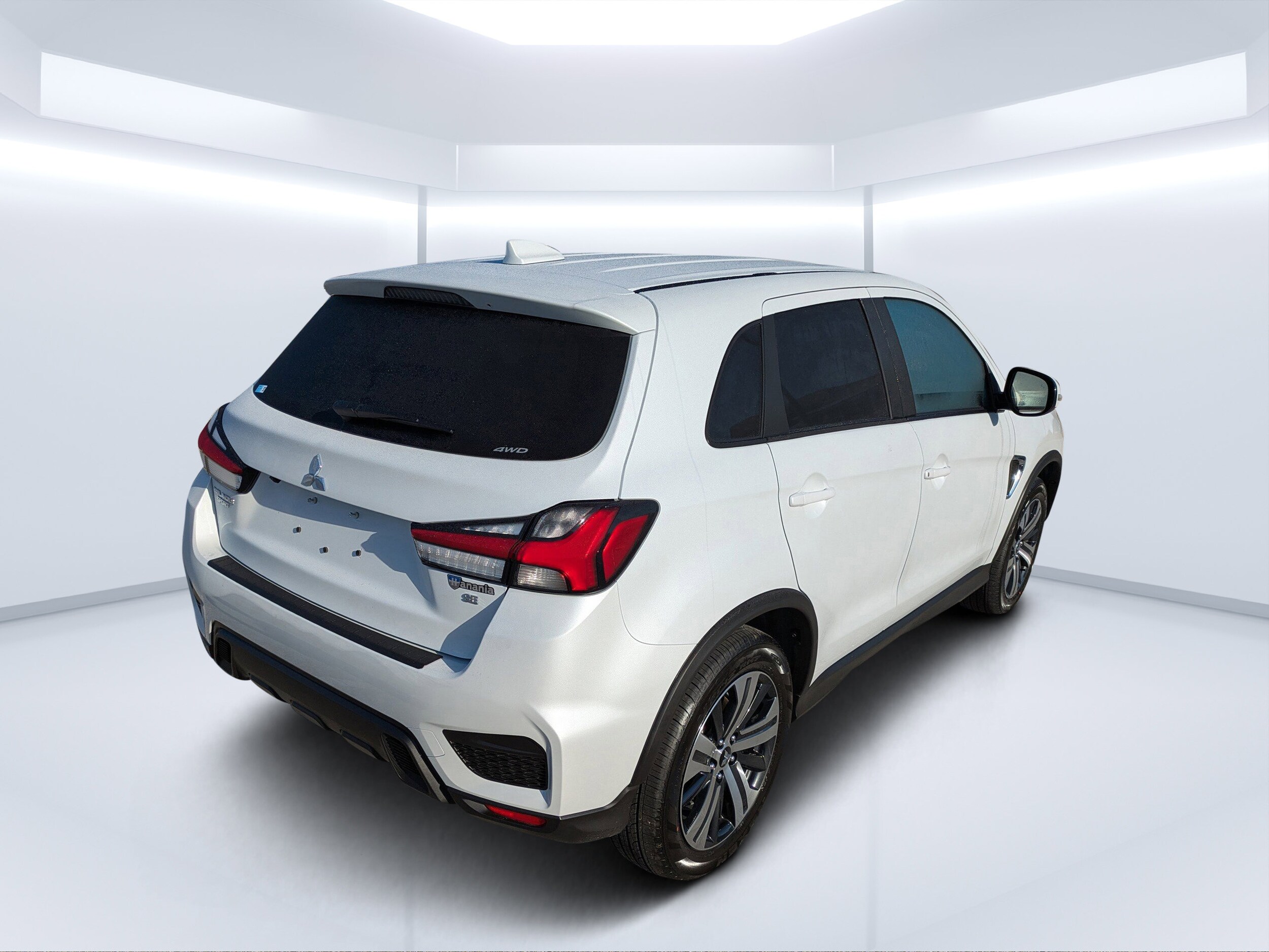 2025 Mitsubishi Outlander Sport ES SE LE photo 2