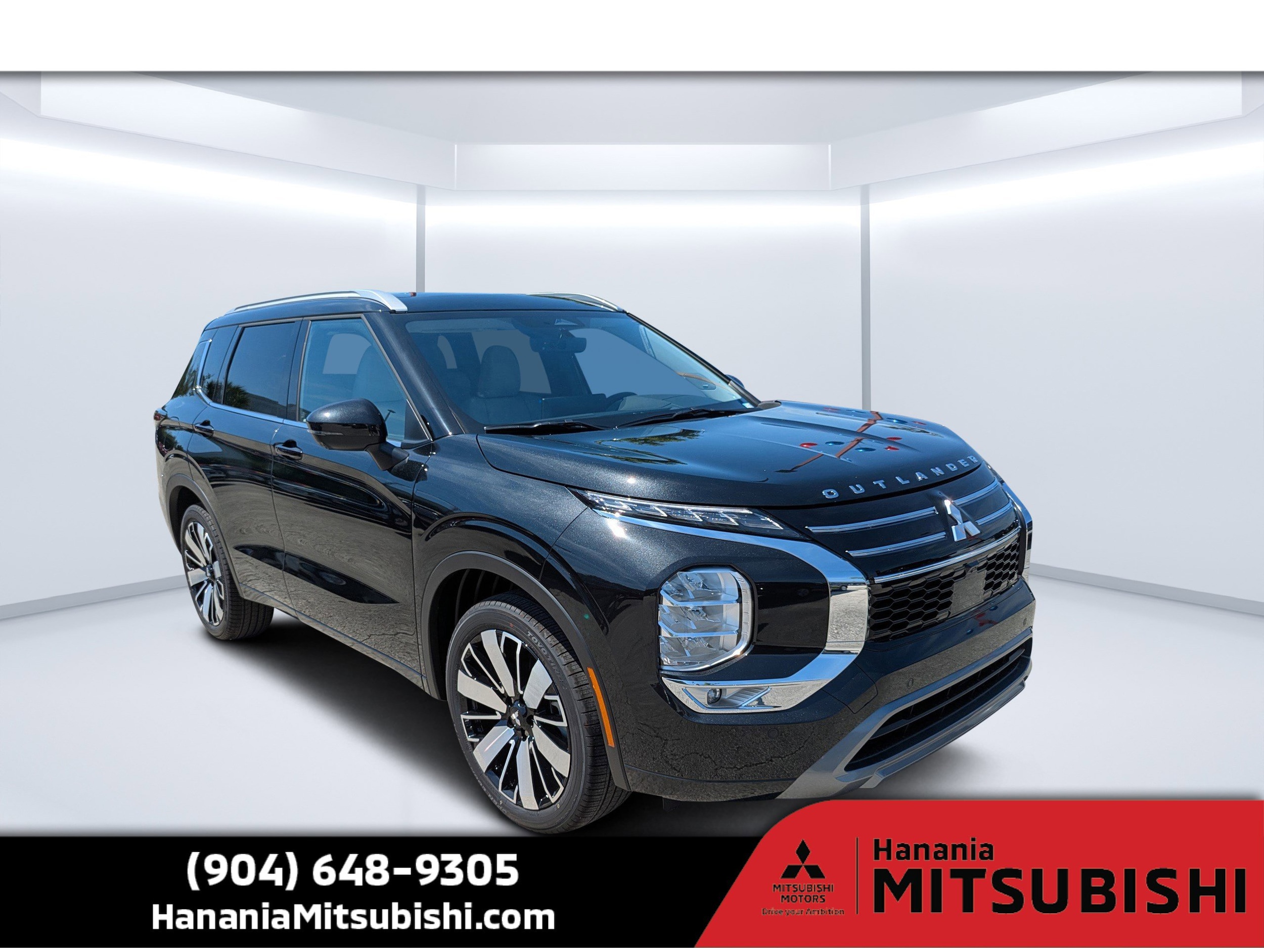 2025 Mitsubishi Outlander SEL's photo