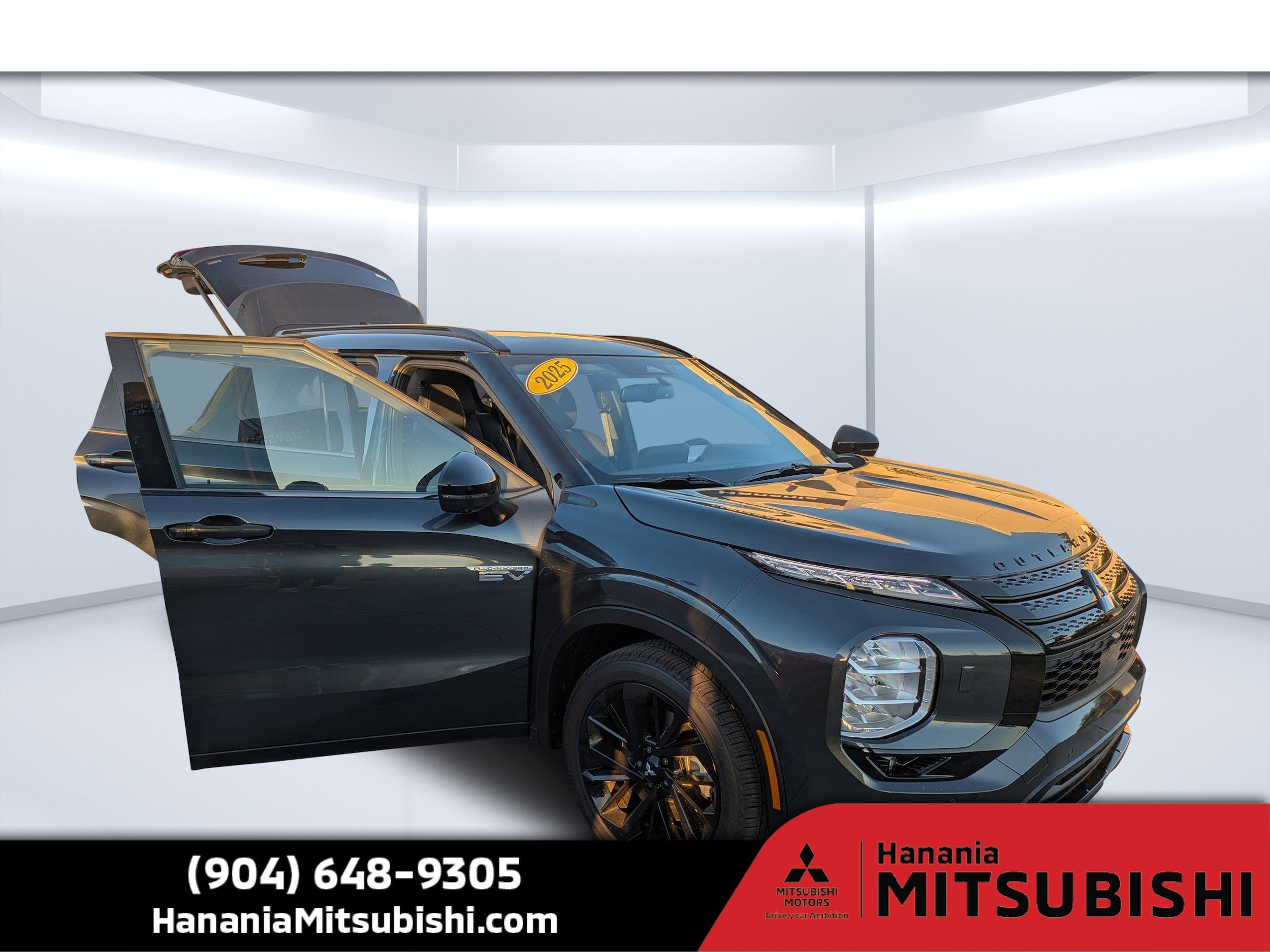 2025 Mitsubishi Outlander Plug-in Hybrid SEL Black Edition's photo