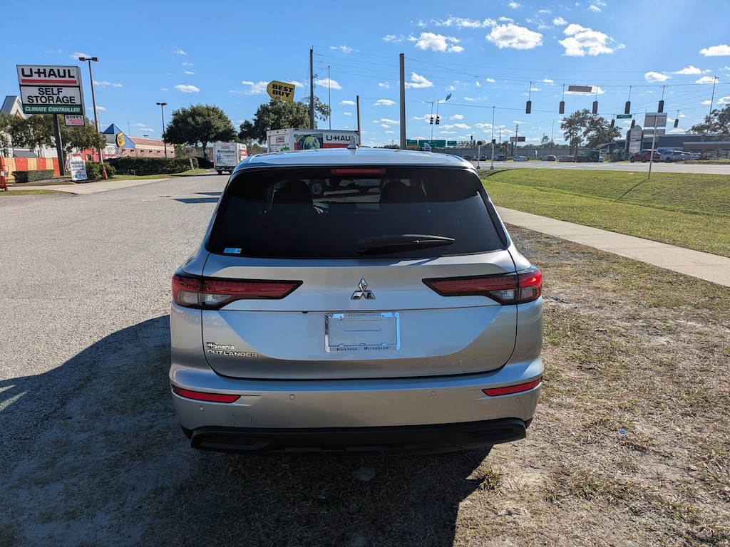 Used 2022 Mitsubishi Outlander ES CUV