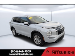 2025 Mitsubishi Outlander ES SUV