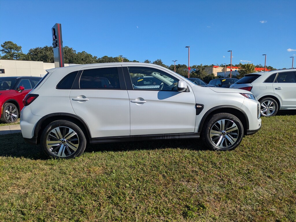 Used 2023 Mitsubishi Outlander Sport 2.0 ES SUV