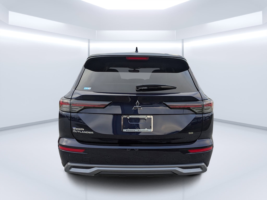 New 2025 Mitsubishi Outlander SE SUV