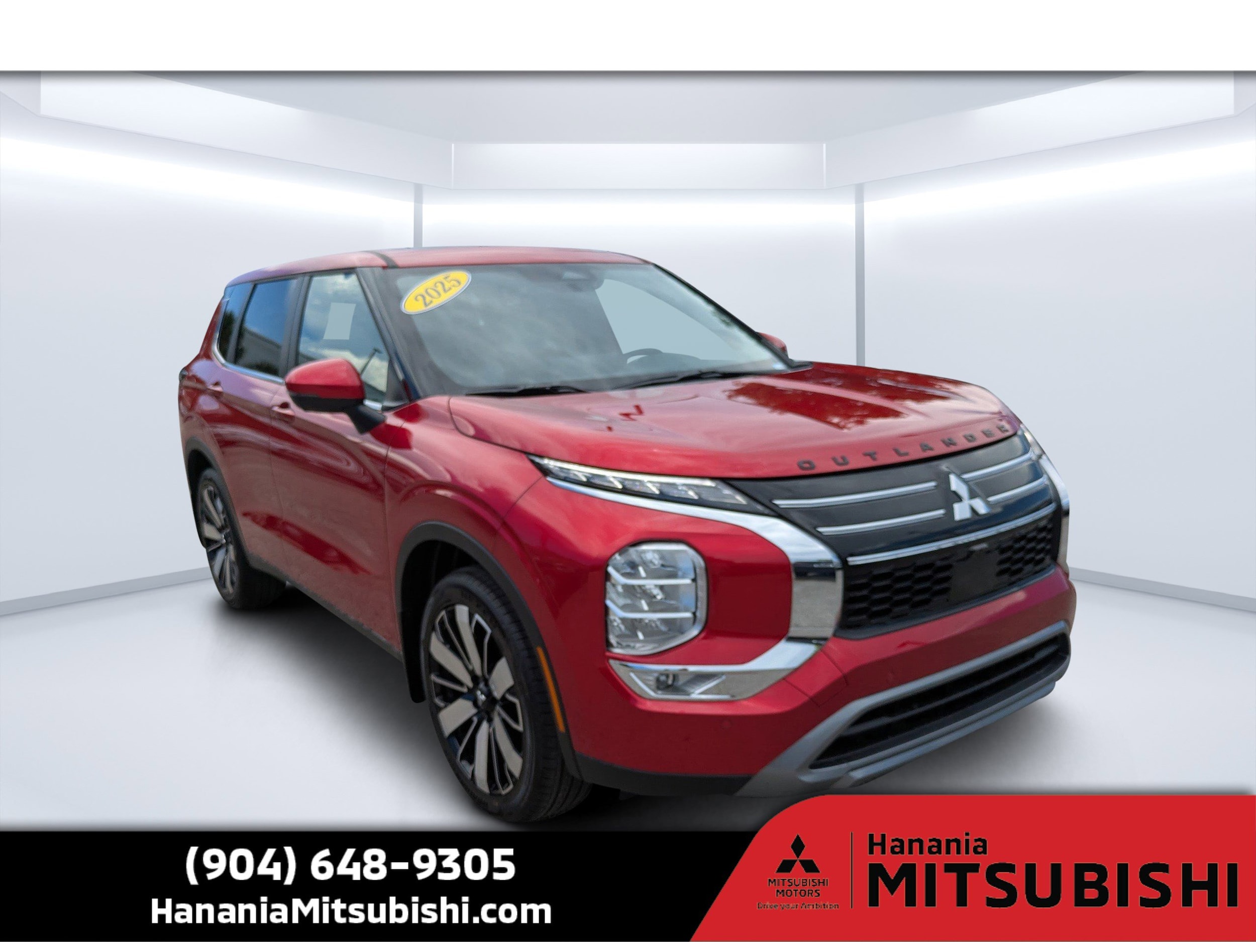 2025 Mitsubishi Outlander SE's photo