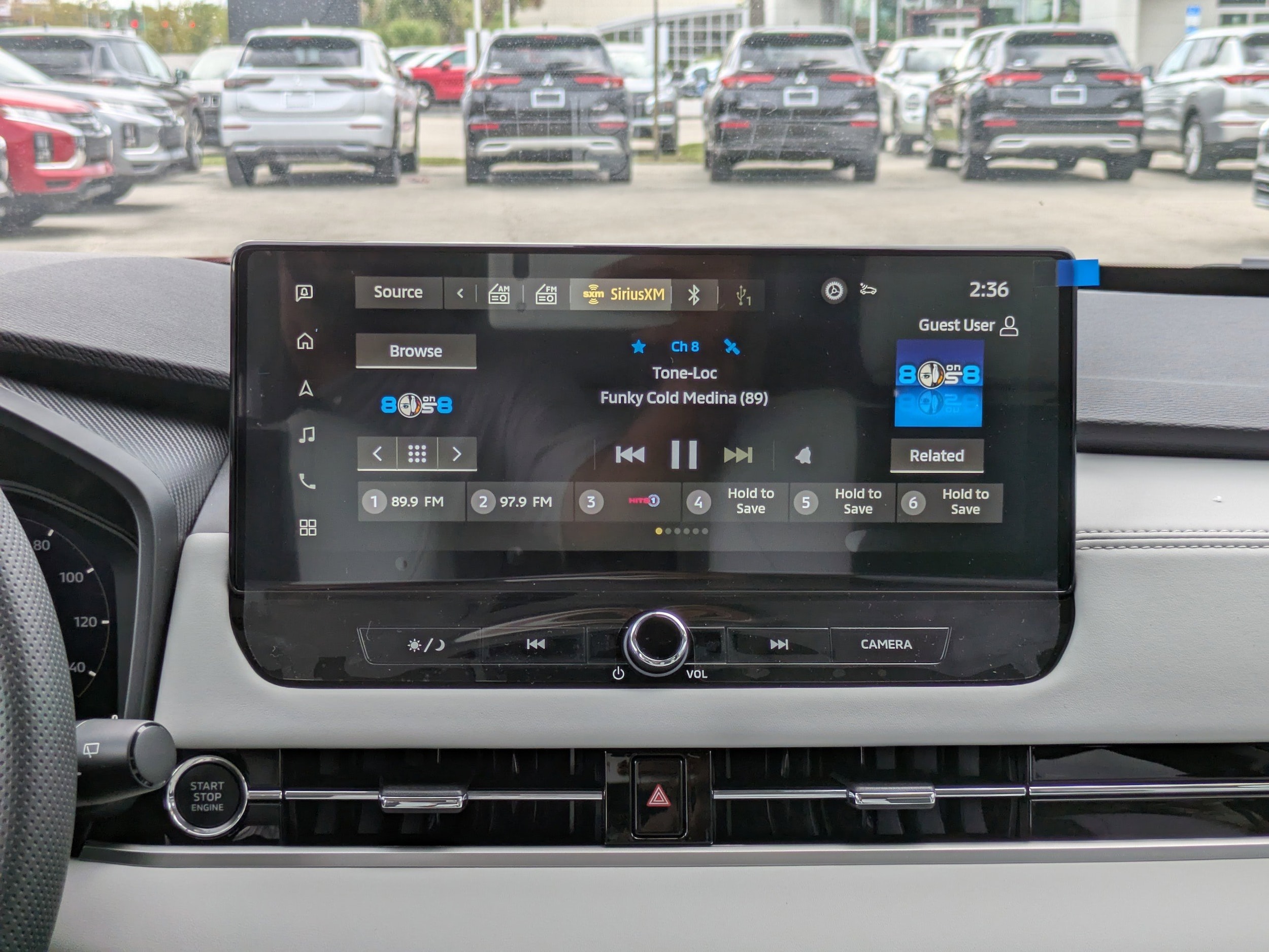 2025 Mitsubishi Outlander SE - Photo 18