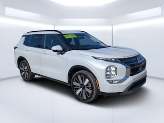 2025 Mitsubishi Outlander SE SUV