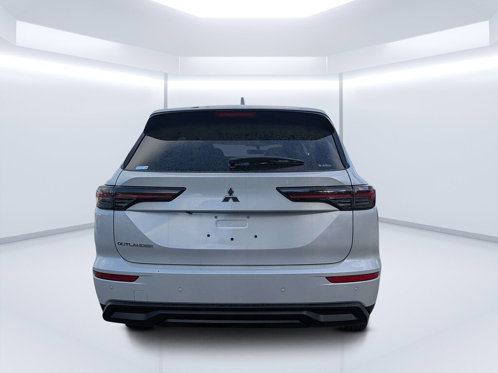 New 2026 Mitsubishi Outlander ES SUV