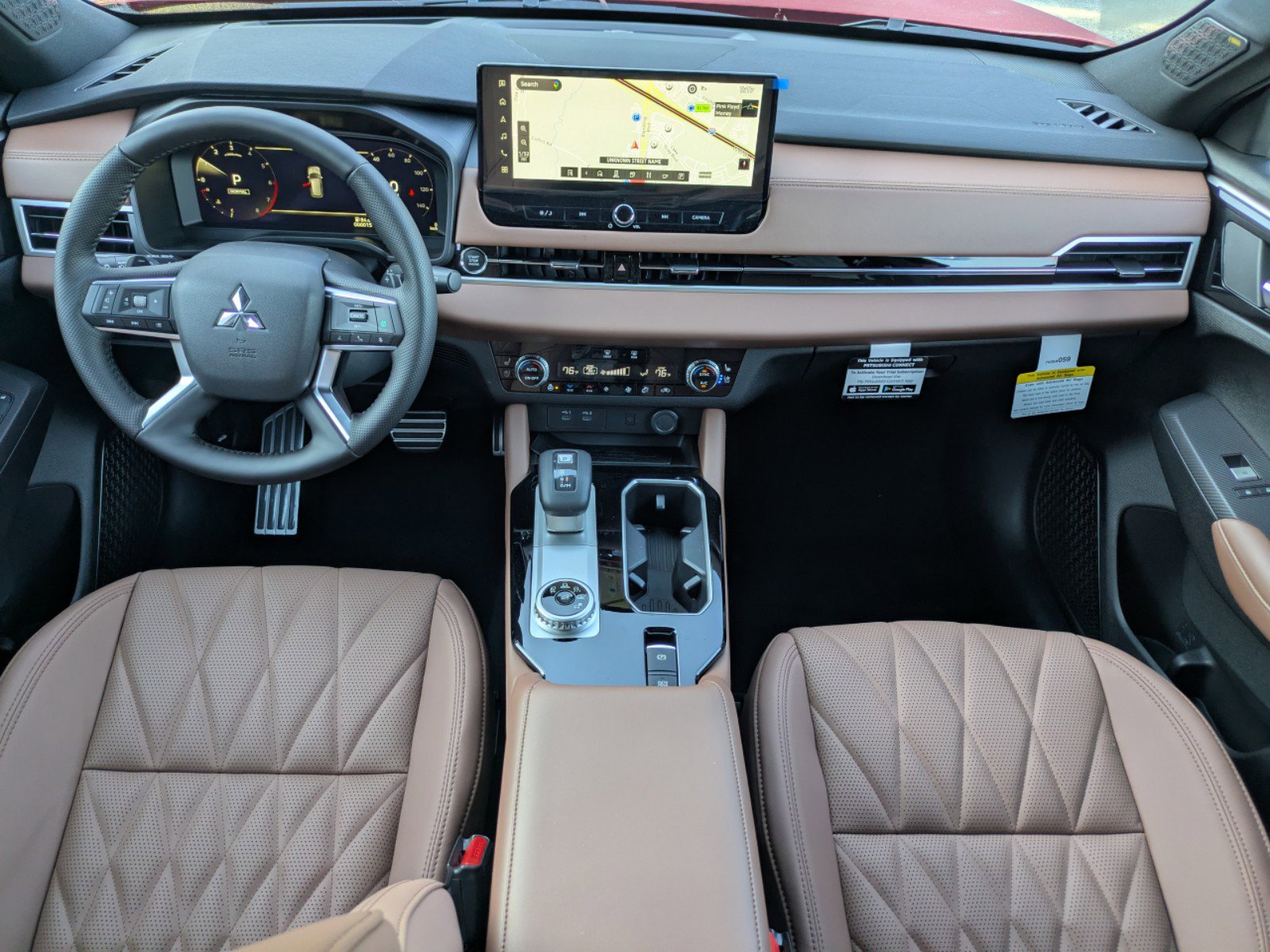 2025 Mitsubishi Outlander SEL - Photo 16
