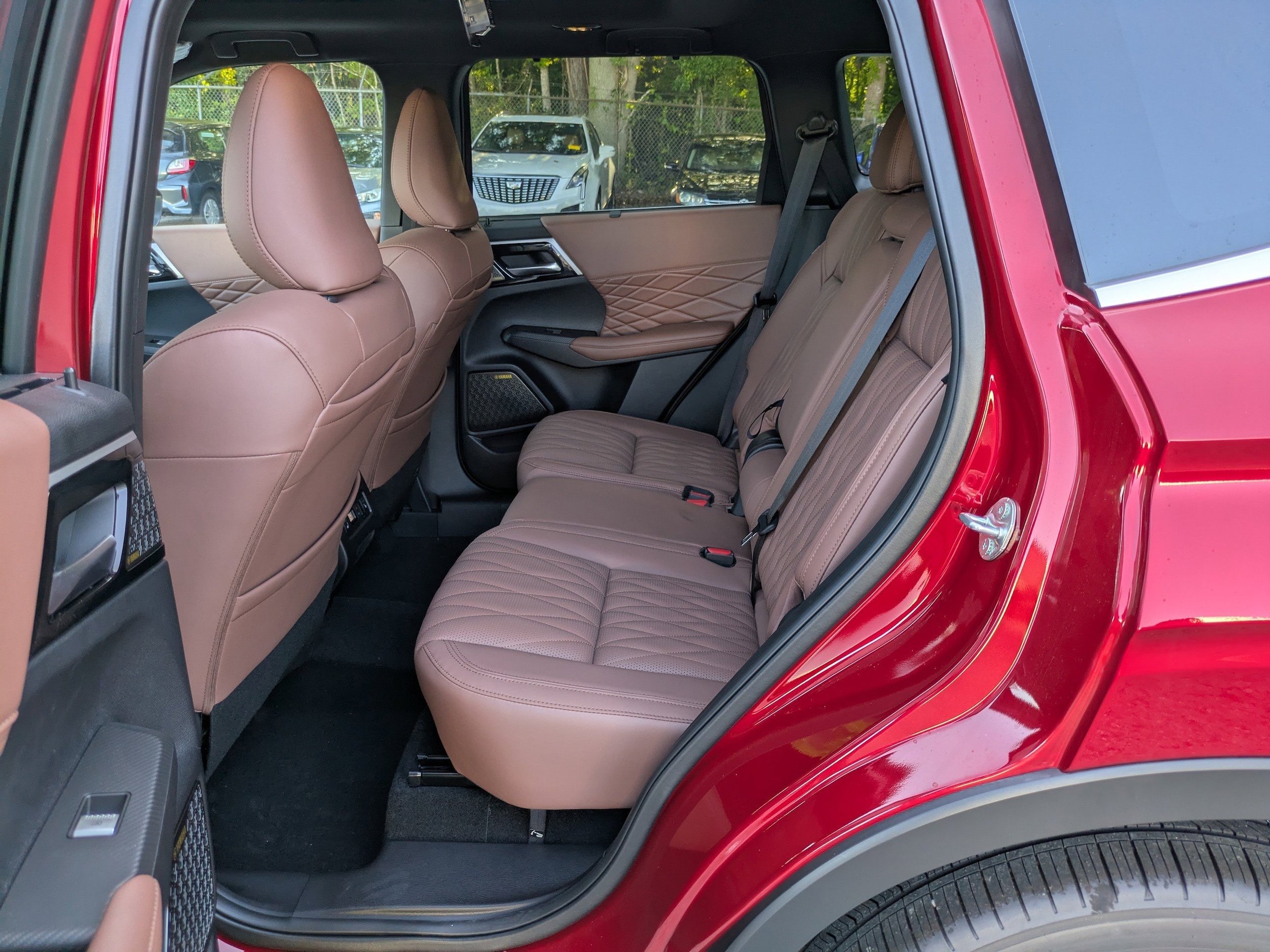 2025 Mitsubishi Outlander SEL - Photo 14