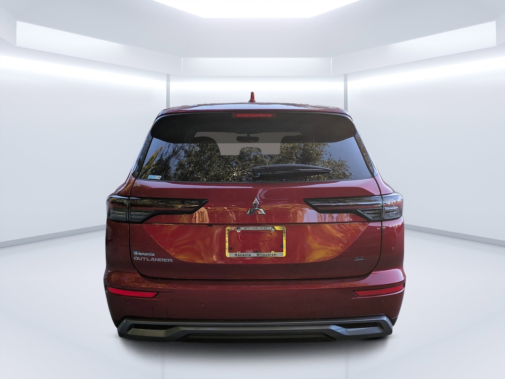 New 2025 Mitsubishi Outlander SE SUV