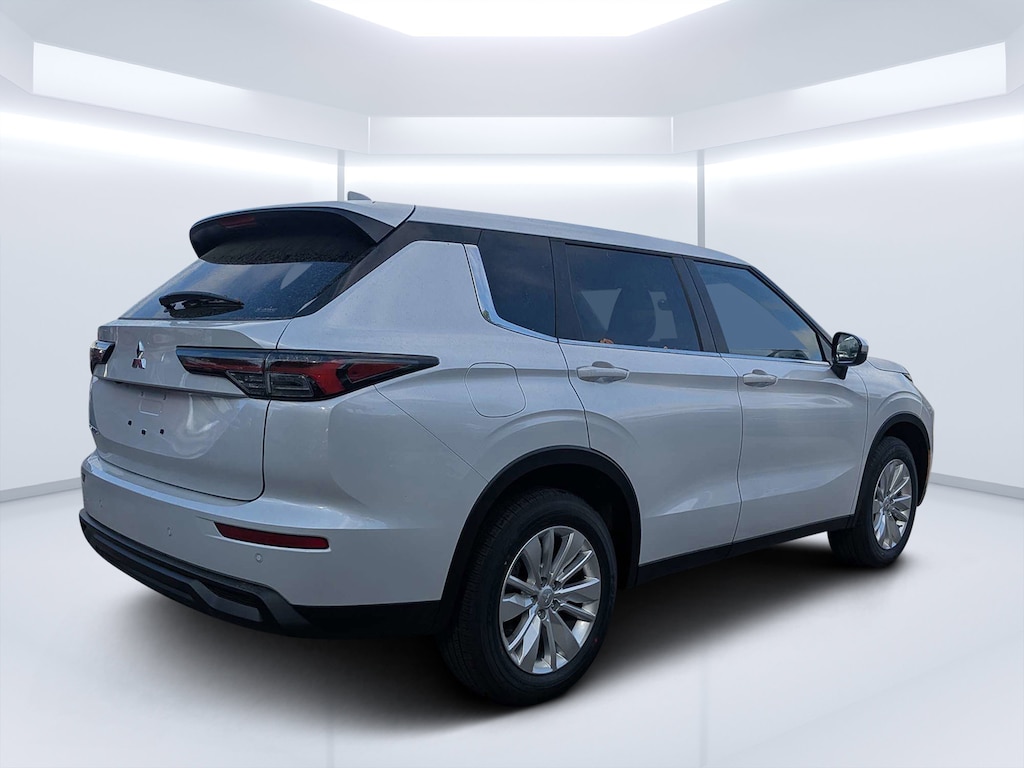 New 2026 Mitsubishi Outlander ES SUV