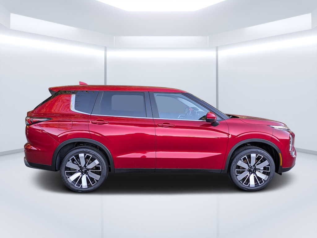 New 2025 Mitsubishi Outlander SE SUV