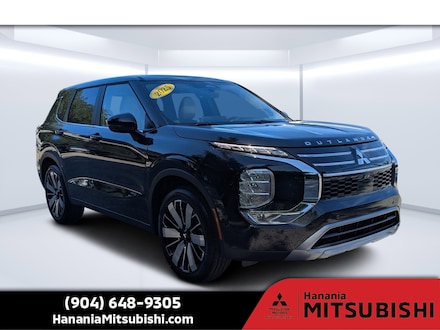 2025 Mitsubishi Outlander SE SUV