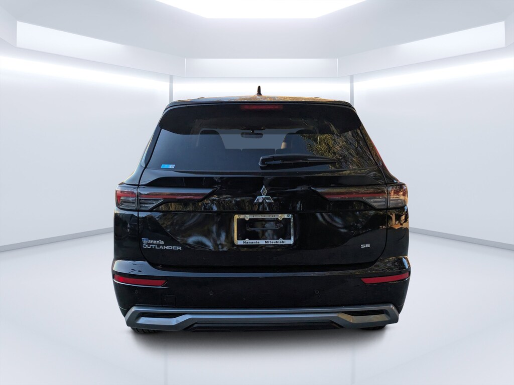 New 2025 Mitsubishi Outlander SE SUV