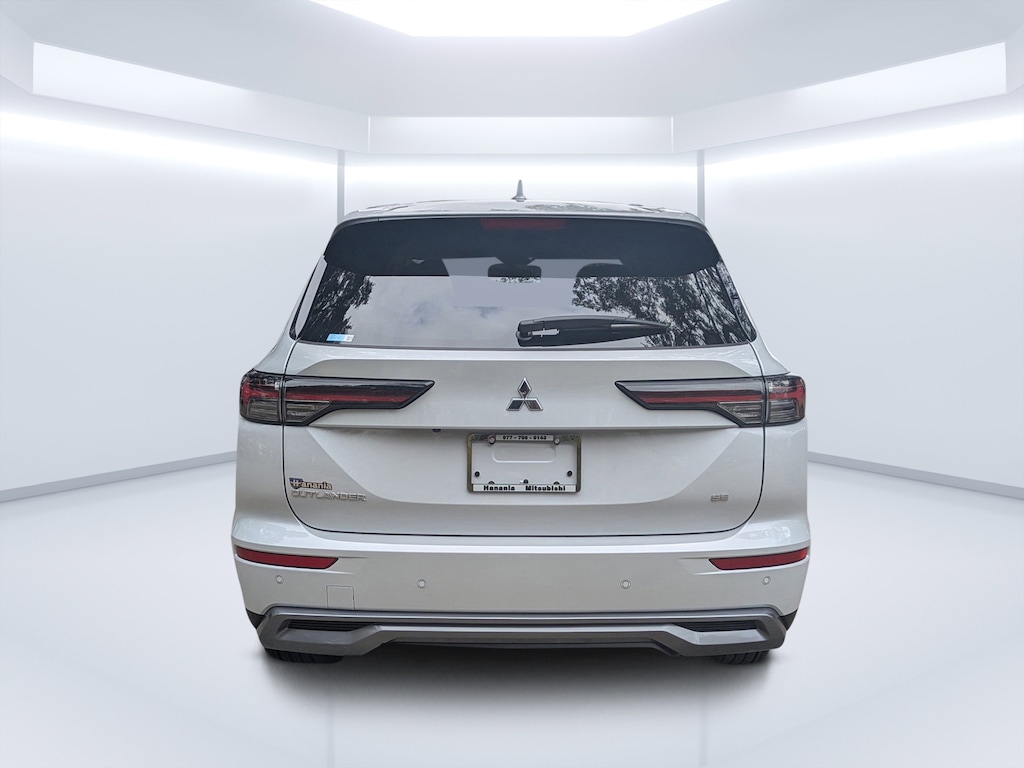 New 2025 Mitsubishi Outlander SE SUV