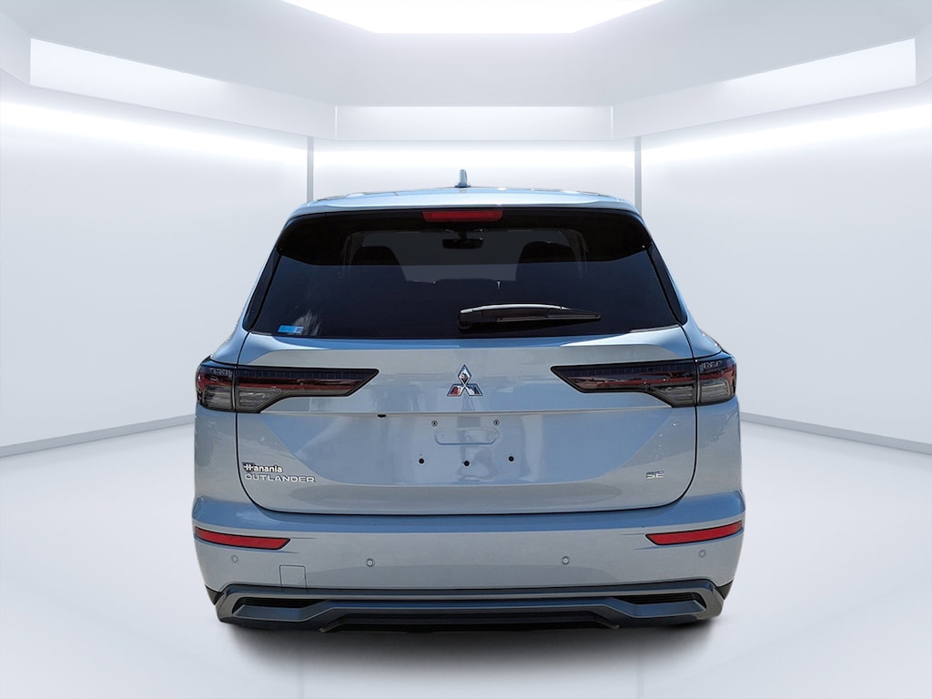 New 2025 Mitsubishi Outlander SE SUV