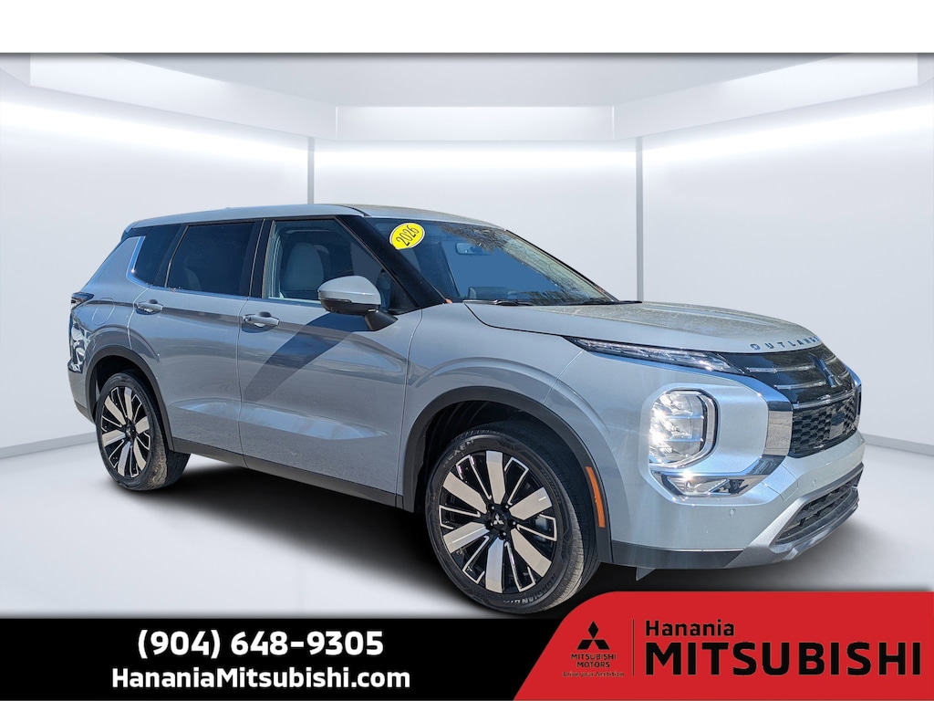 New 2026 Mitsubishi Outlander SE SUV