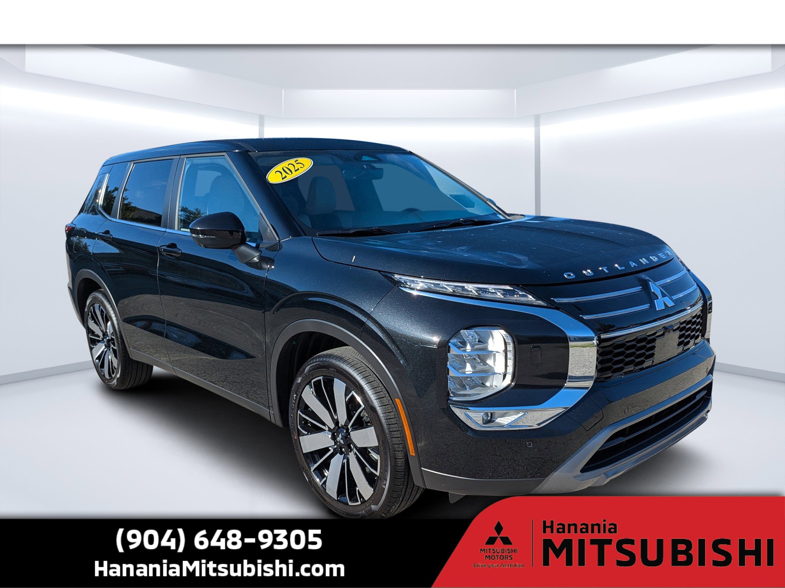 2025 Mitsubishi Outlander SE