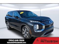 2025 Mitsubishi Outlander SE SUV