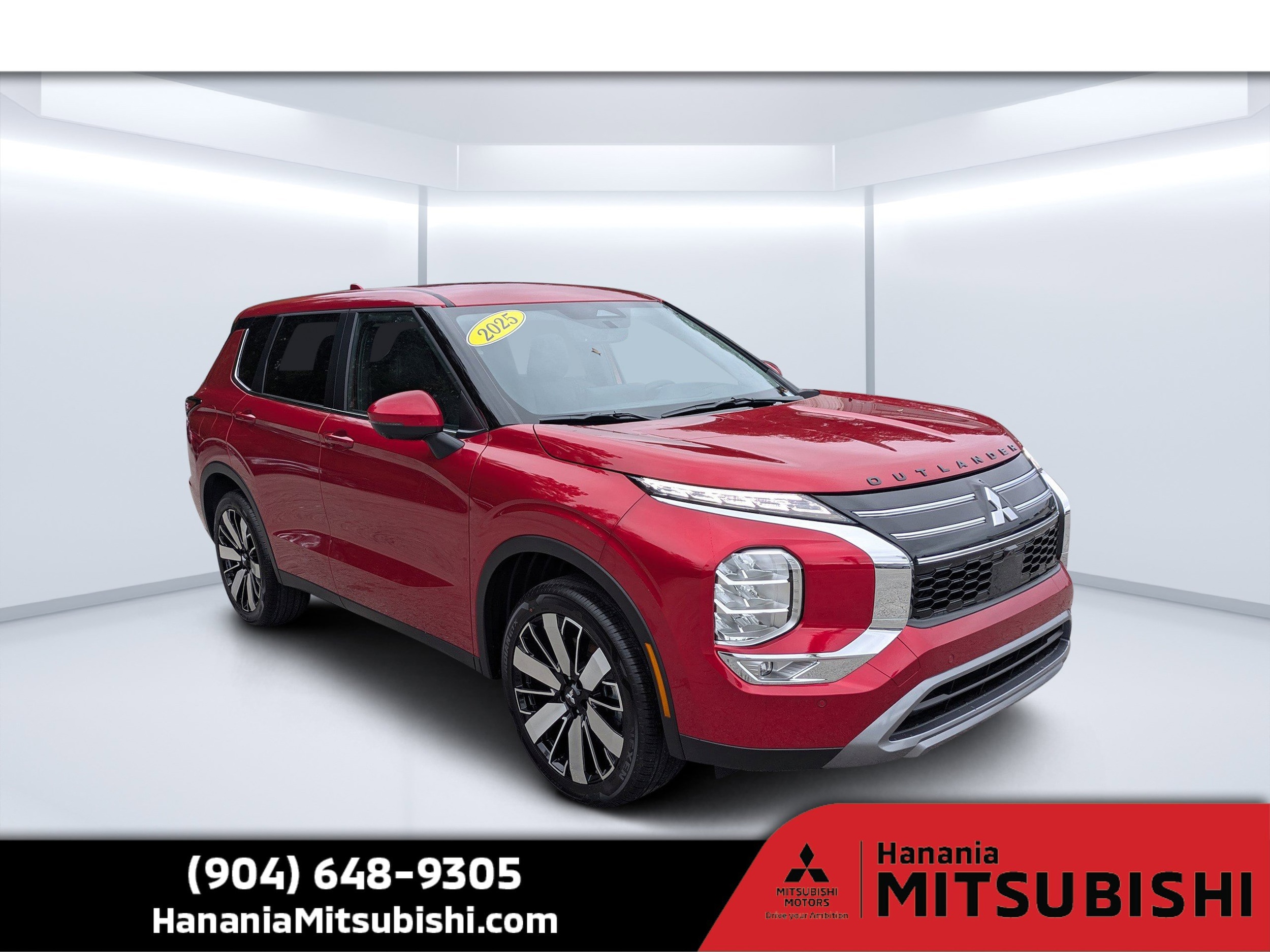 2025 Mitsubishi Outlander SE's photo