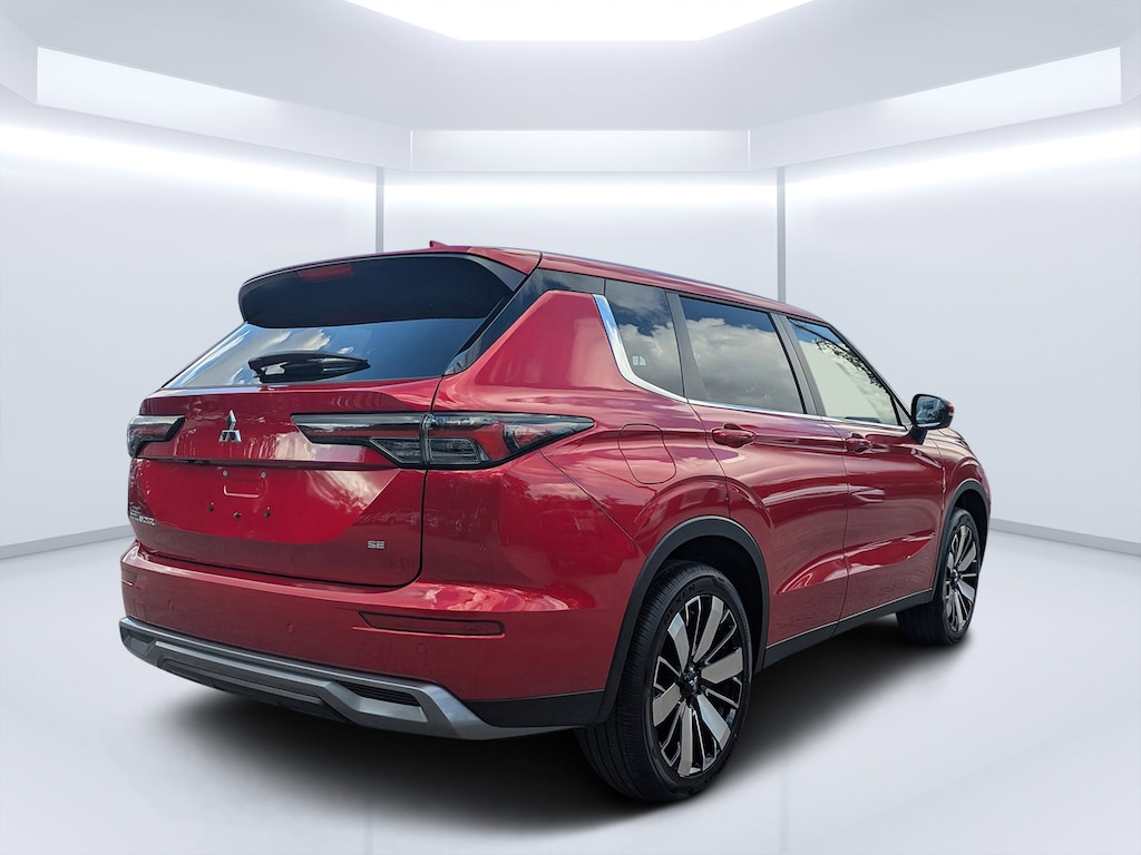 New 2026 Mitsubishi Outlander SE SUV