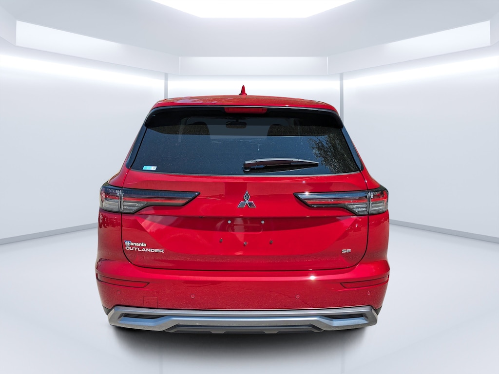 New 2025 Mitsubishi Outlander SE SUV