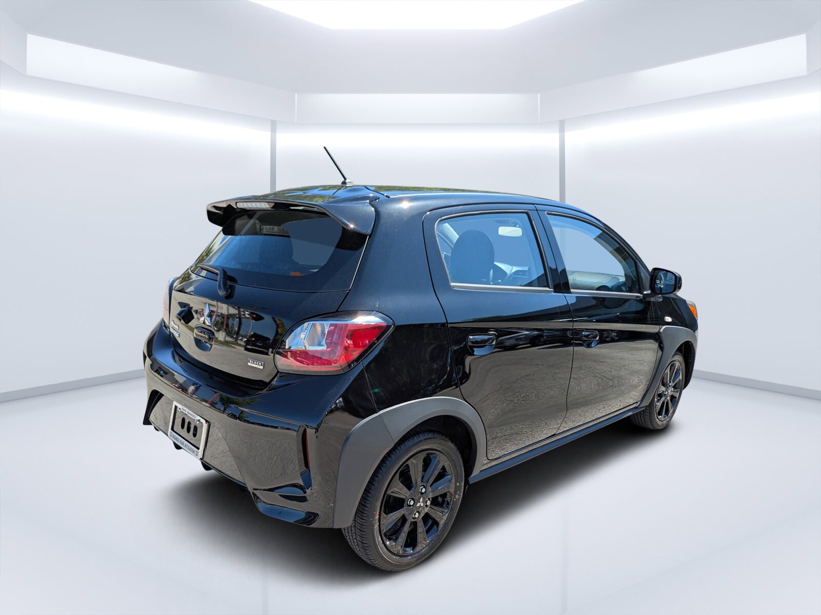 2024 Mitsubishi Mirage Black Edition photo 3