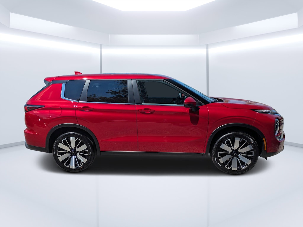 New 2025 Mitsubishi Outlander SE SUV