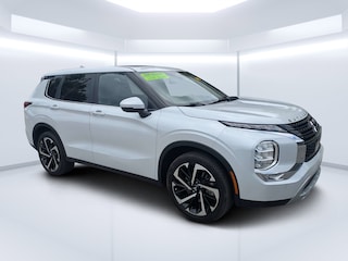 2024 Mitsubishi Outlander SE Black Edition w/Pano Roof SUV