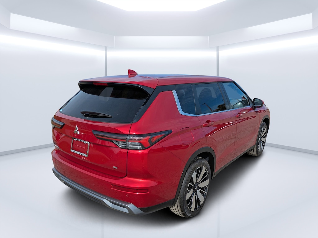 New 2025 Mitsubishi Outlander SE SUV