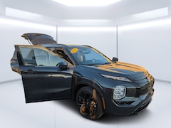2025 Mitsubishi Outlander PHEV SEL Black Edition SUV